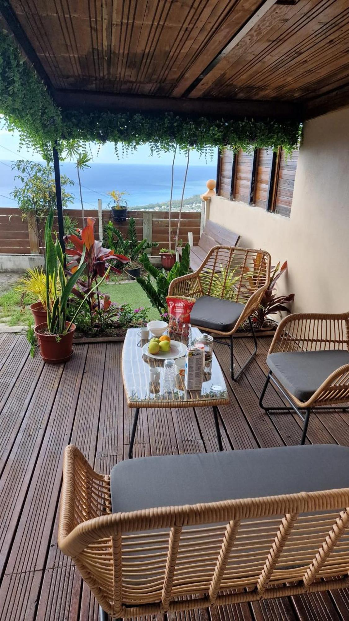 Appartement Avec Vue Sur Mer A Saint Paul 50 M² Terrasse Exterior photo